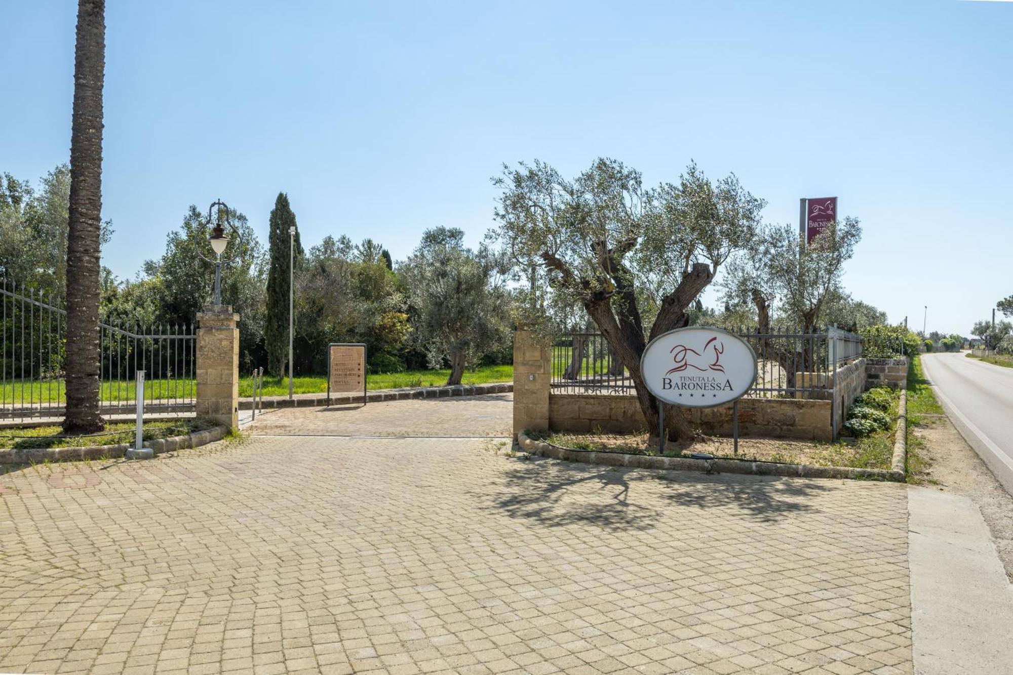 Hotiday Room Collection - Gallipoli Masseria Exterior photo