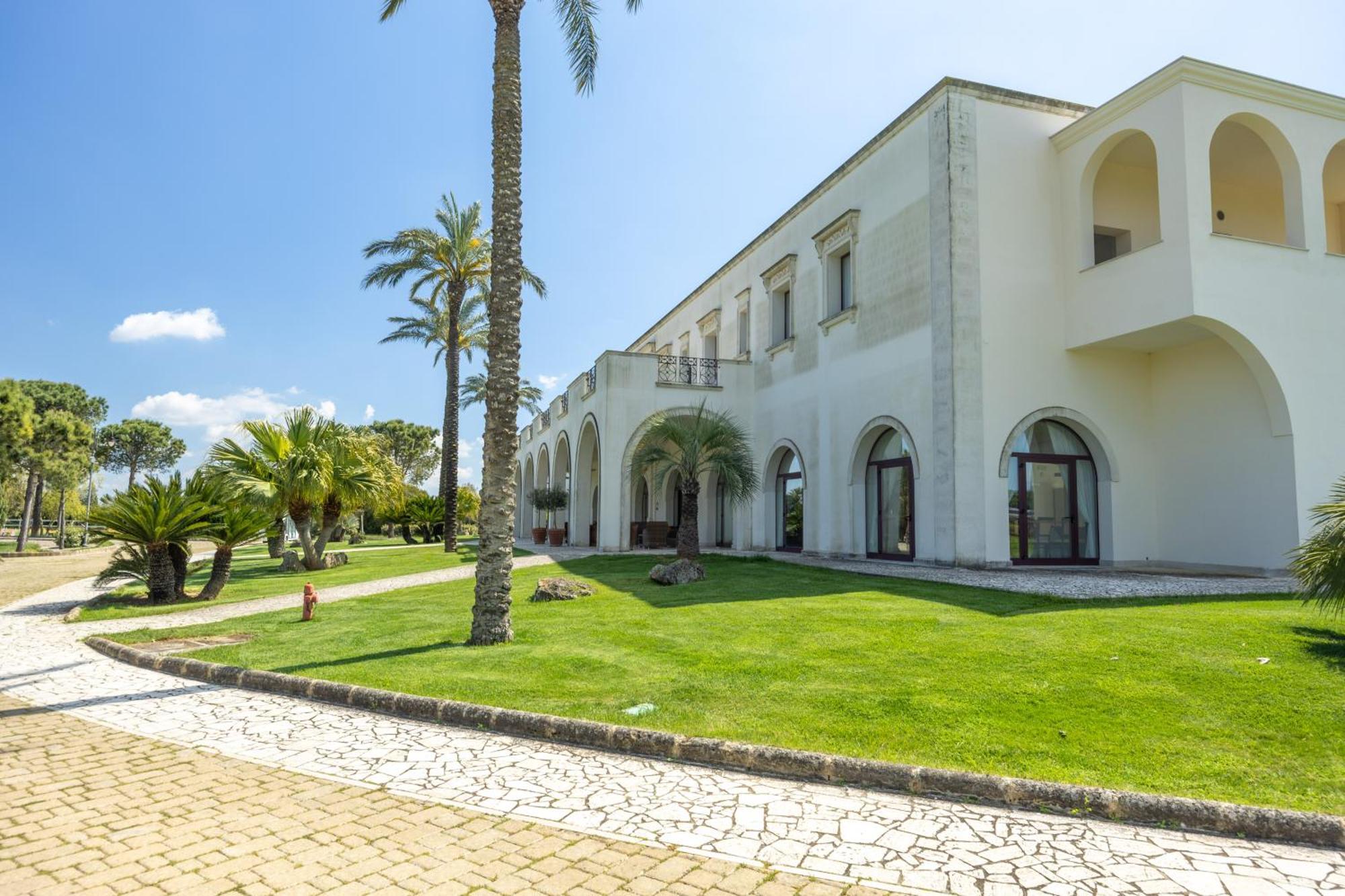 Hotiday Room Collection - Gallipoli Masseria Exterior photo
